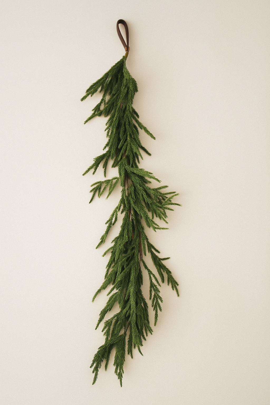 Norfolk 6' Pine Garland