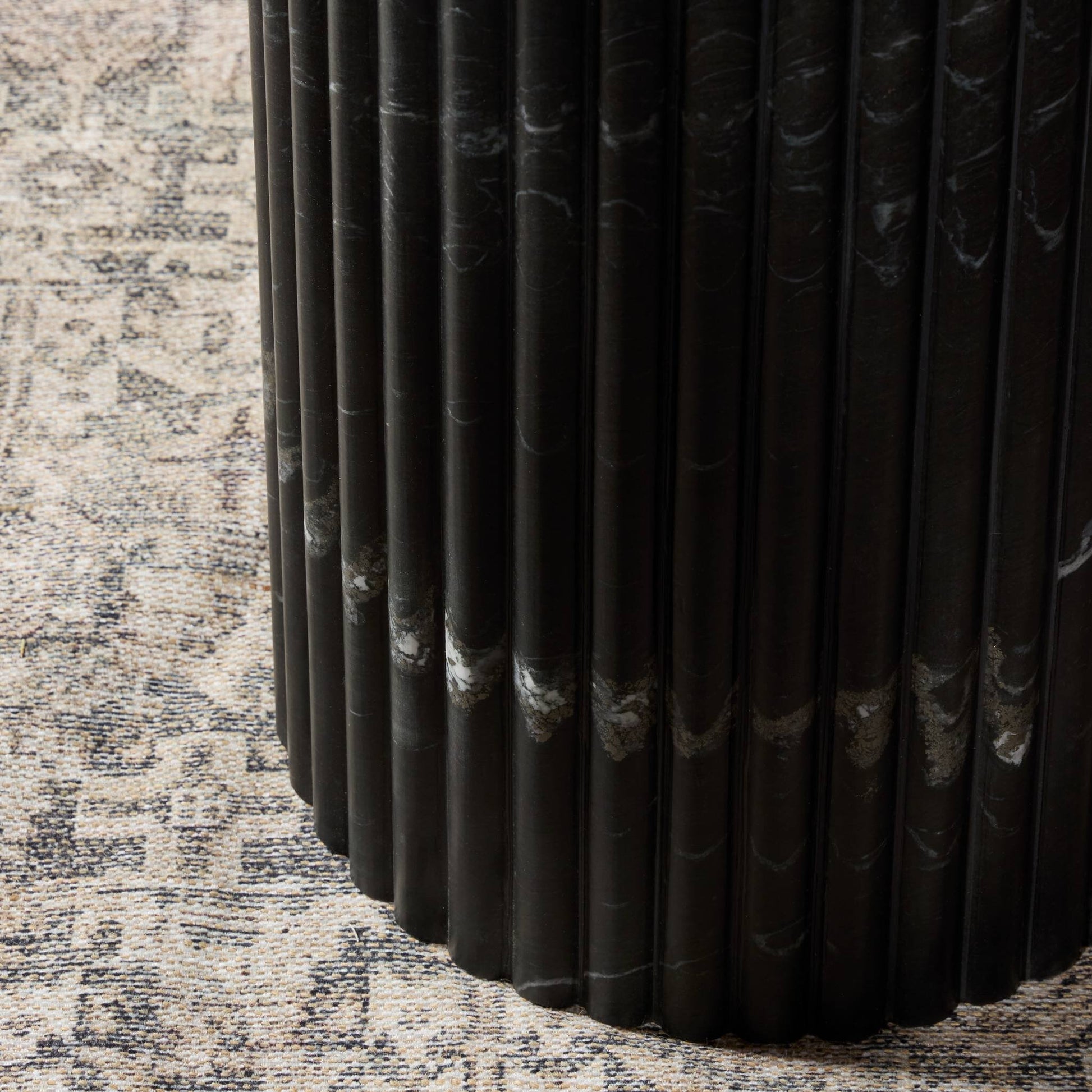 Oranda Round Dining Table 42"