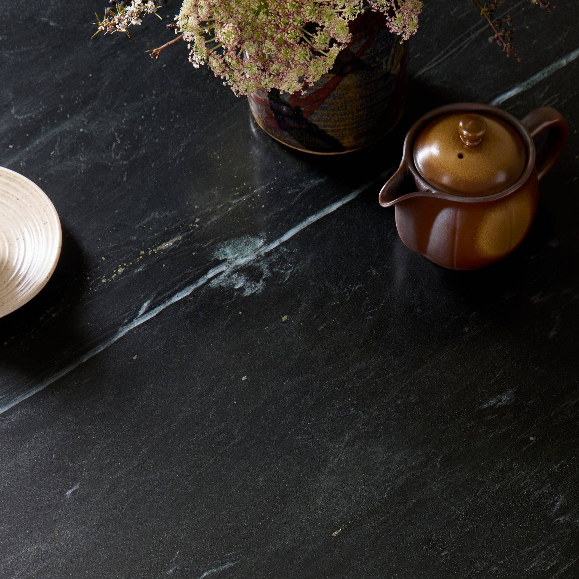 Oranda Round Dining Table 42"