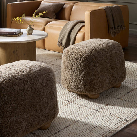Bilsbury Ottoman