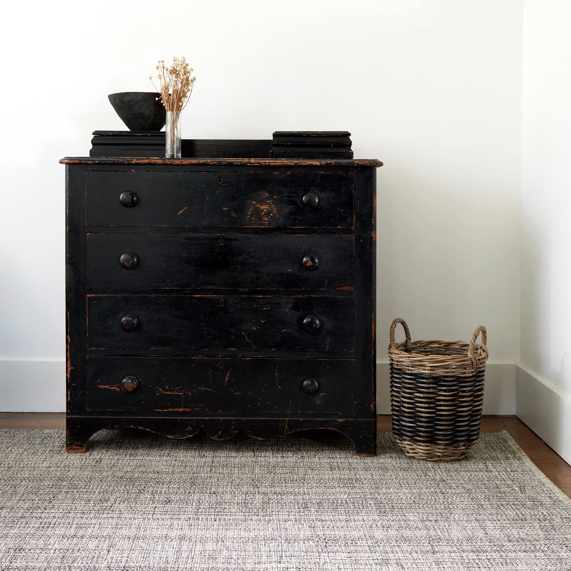 Marled Black Handwoven Cotton Rug - DA1926 - 10x14