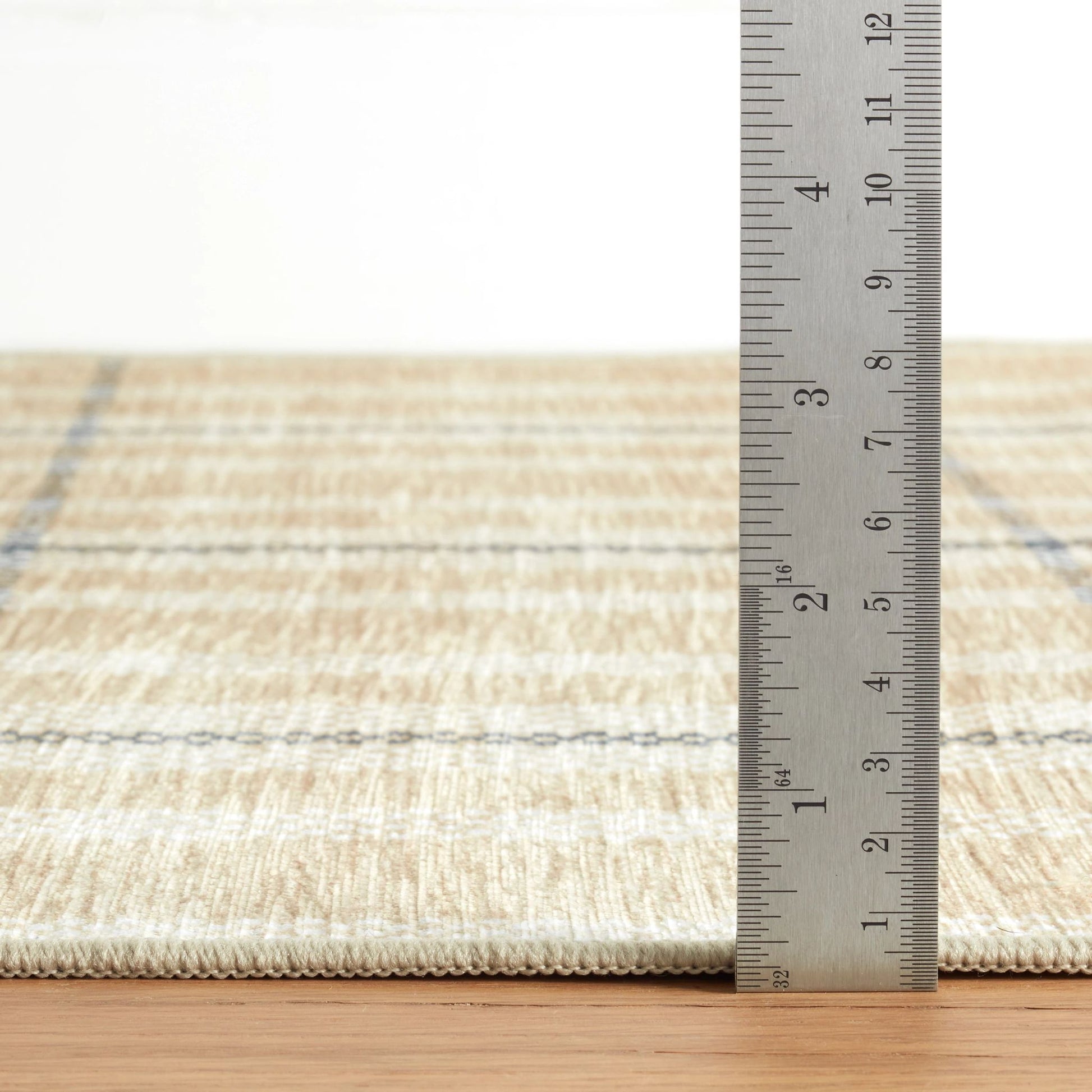 Hallie Plaid Khaki Machine Washable Rug - DA2254 - 4' Round
