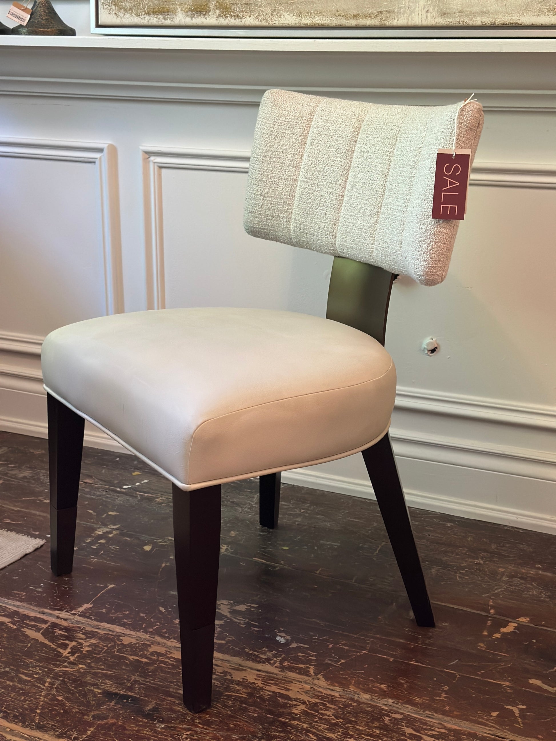 Loleta Chair - Floor Model