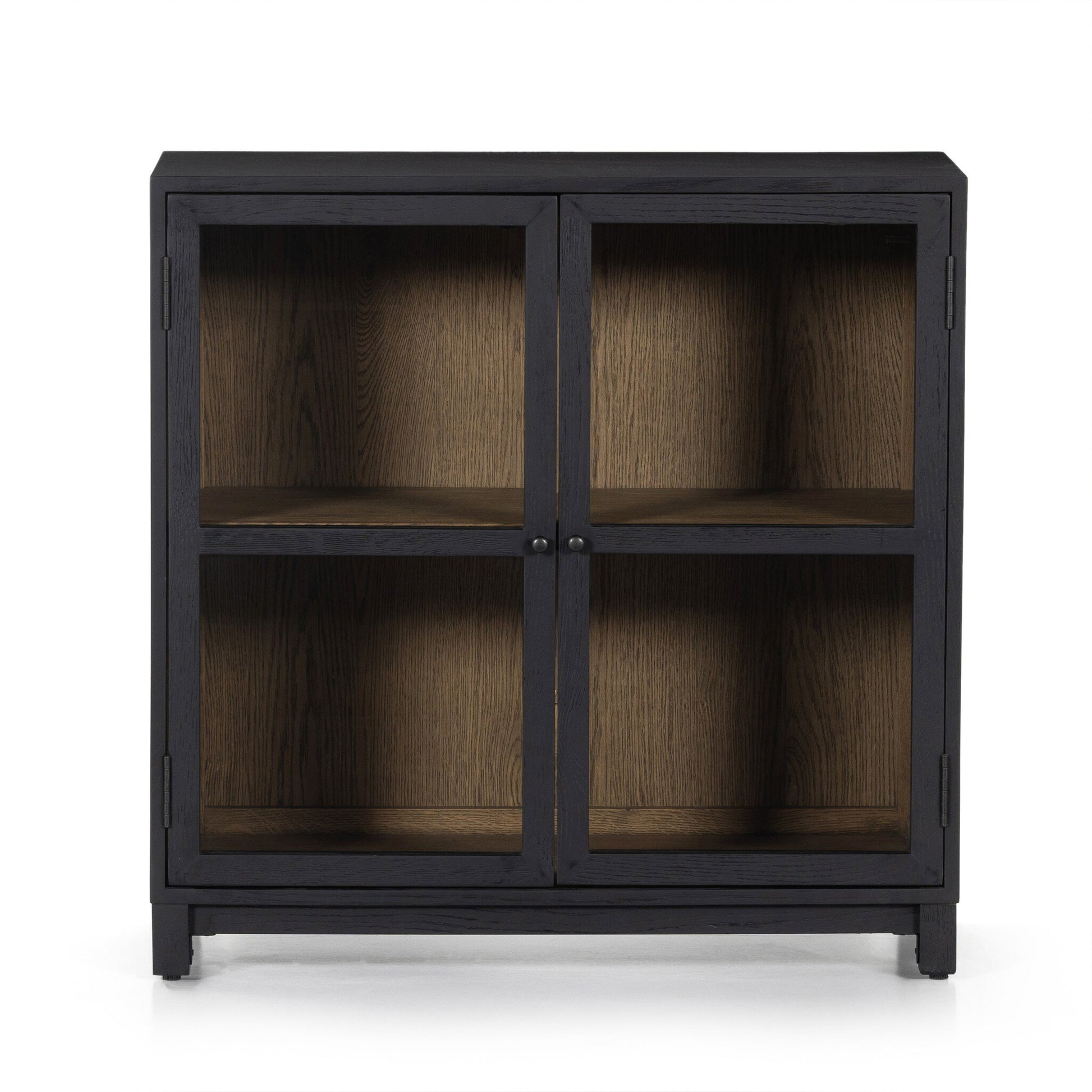 Leo Cabinet