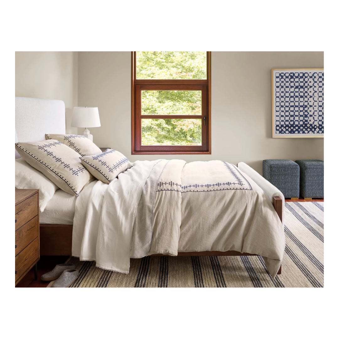 Holly Fleece Blanket, Grey