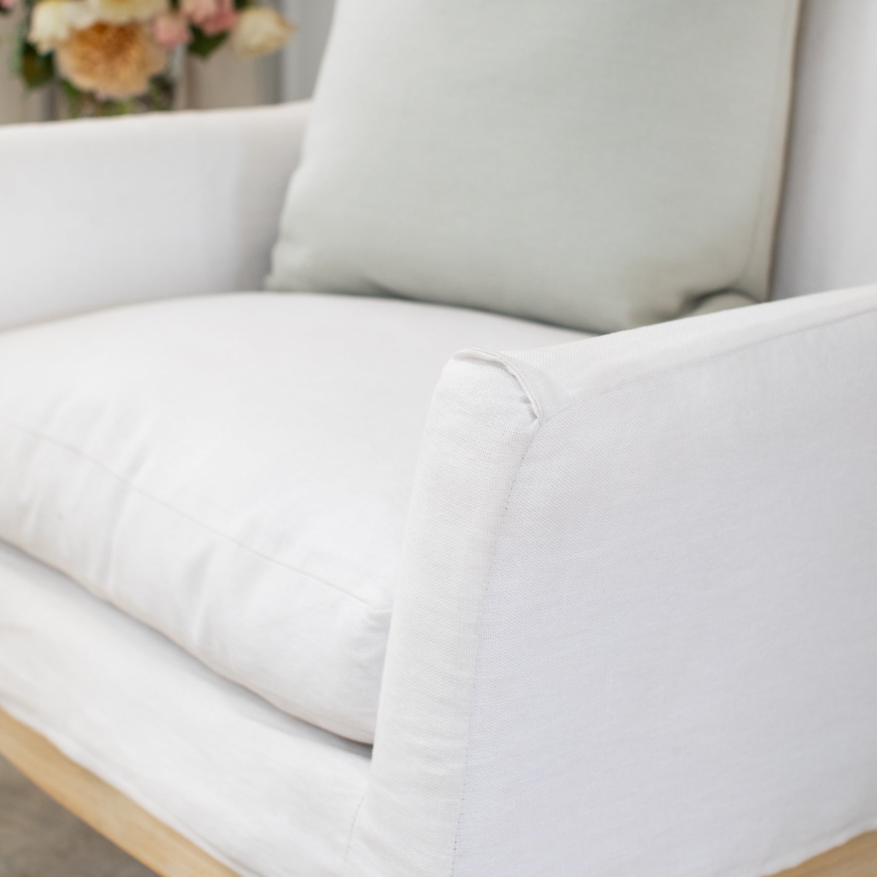 Nell Chair, Whispy White