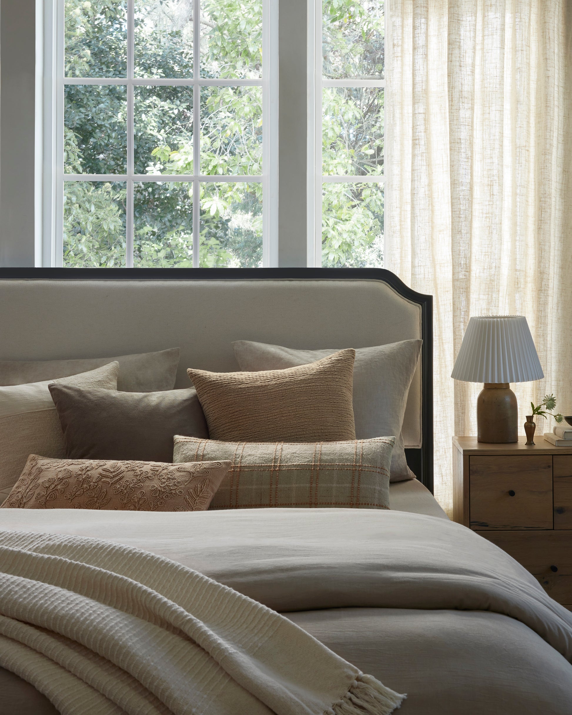 Magnolia Home By Joanna Gaines × Loloi, Louise Pillow