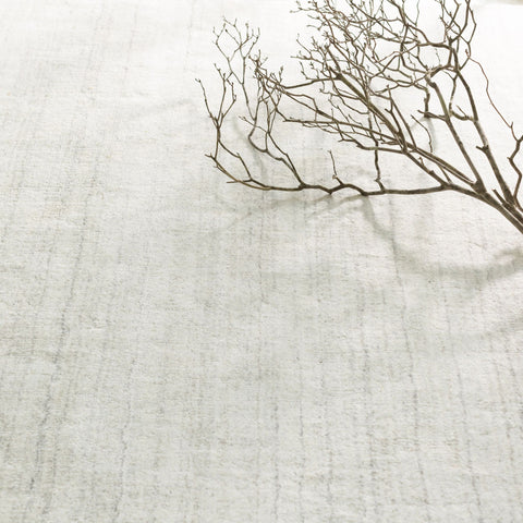 Icelandia White Hand Knotted Viscose Rug - RDA271 - 10x14