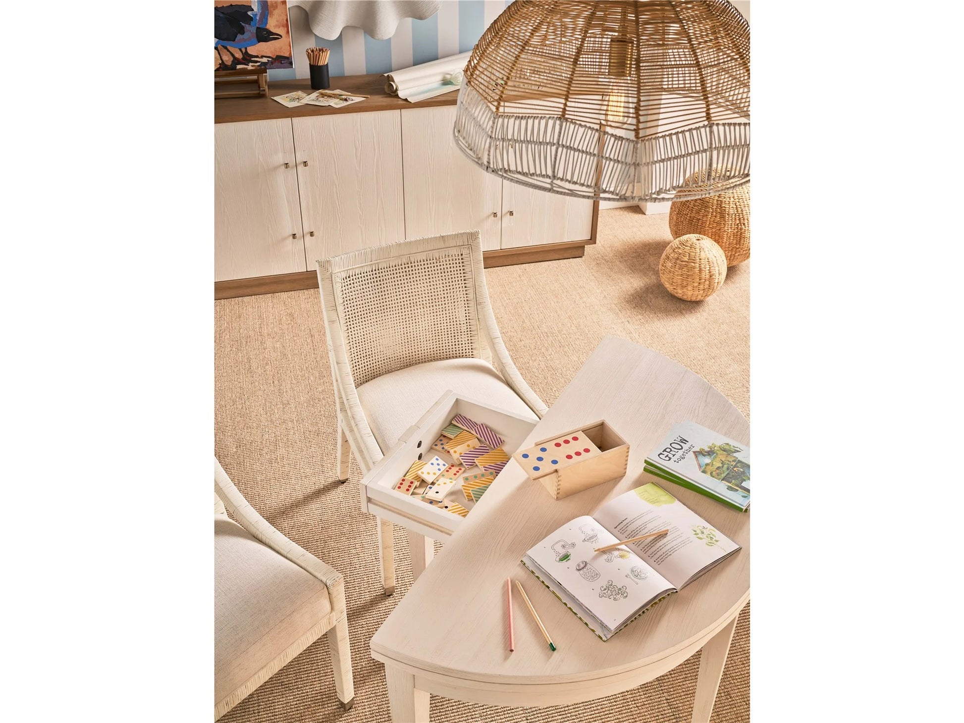 Winnifer Dining Table