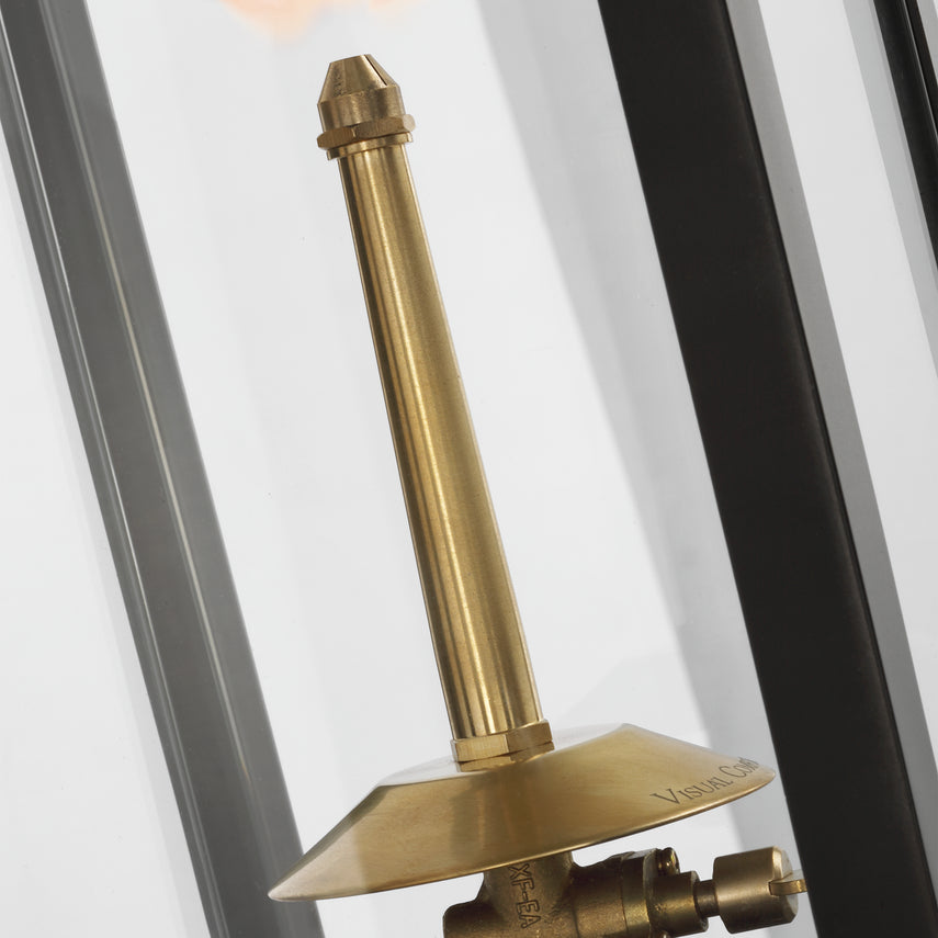 Fresno Gas Lantern Exterior