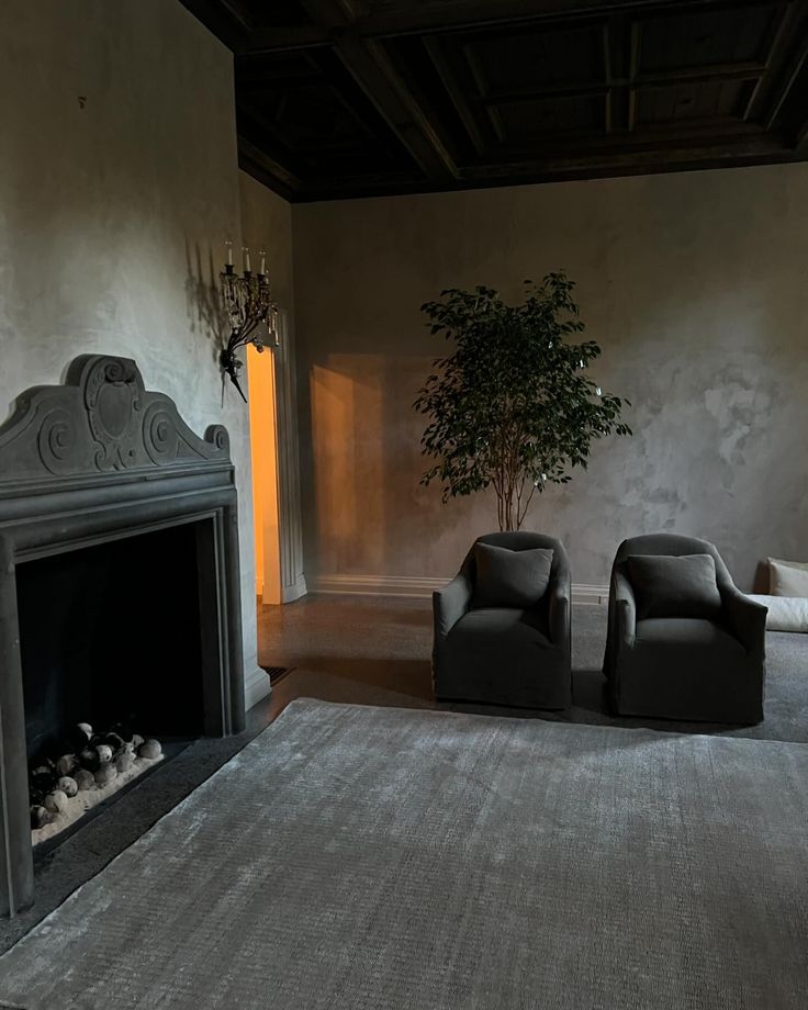 Prairie Slipcovered Swivel Chair