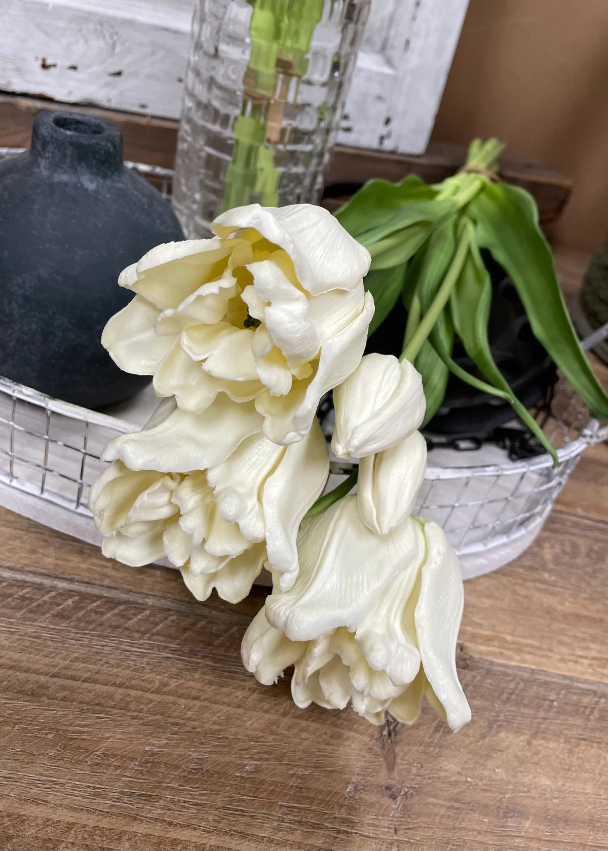 18" Ruffled Tulip Bundle
