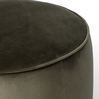 Olivia Ottoman
