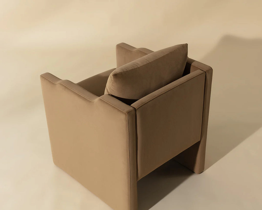 Tucker Chair
