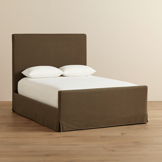 Janna Slipcover Bed