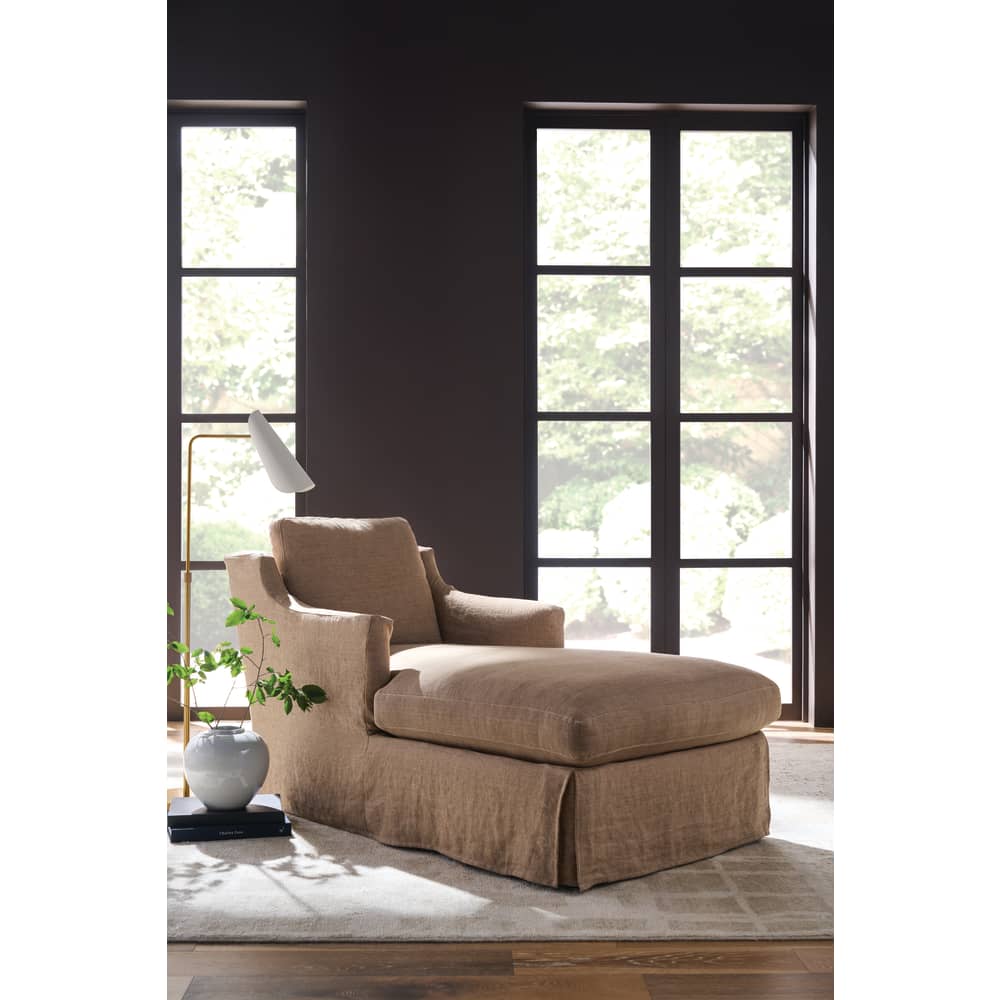 Madeline Chaise