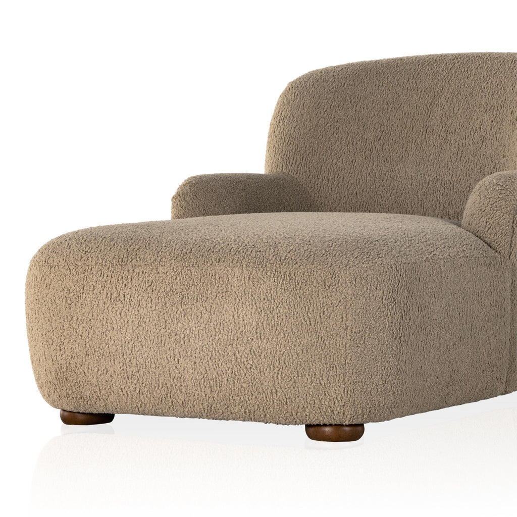Maddon Chaise Lounge