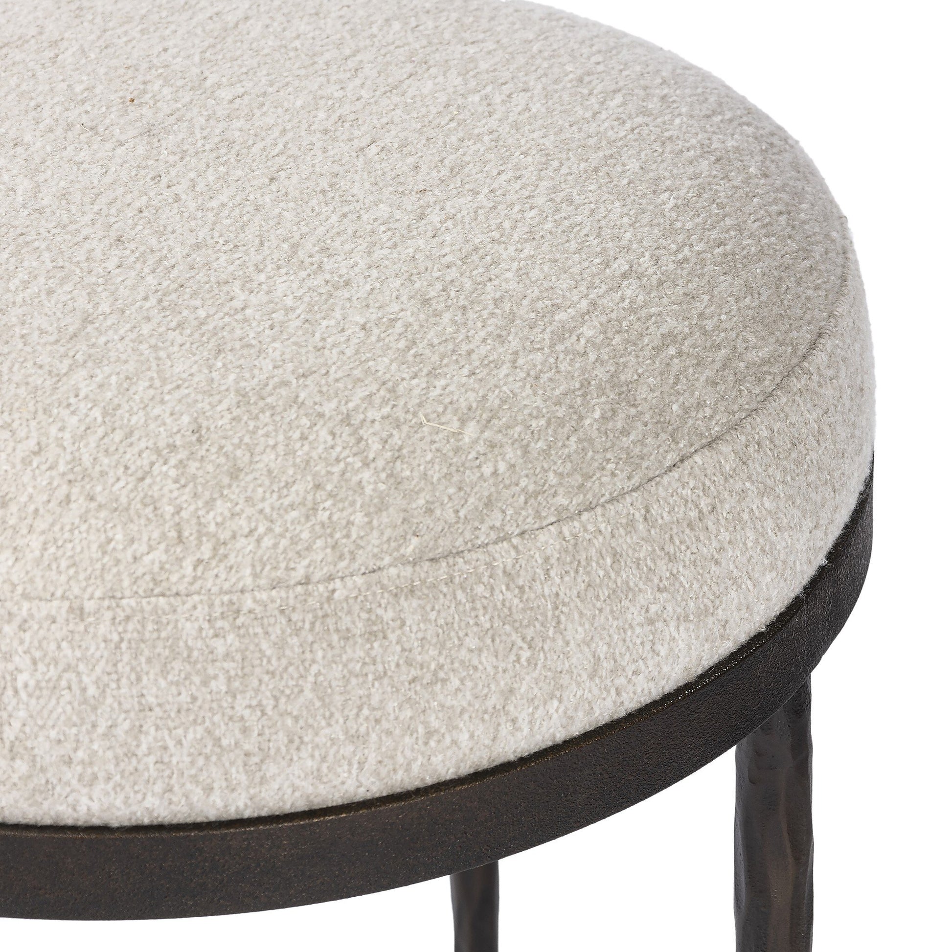 Moraine Stool