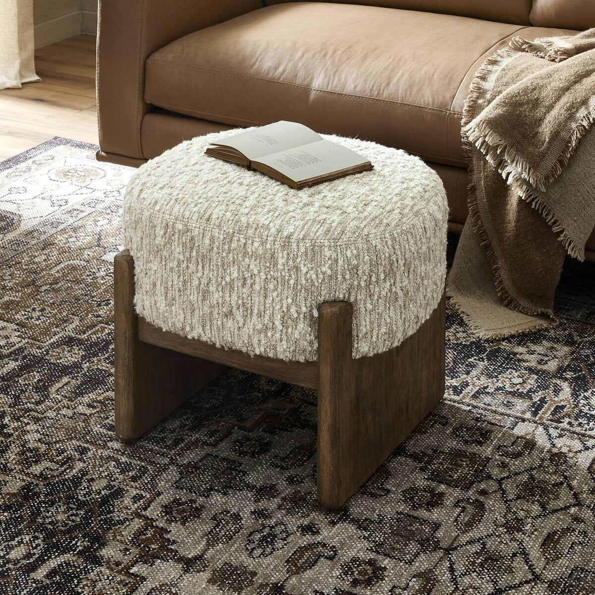 Tacoma Ottoman