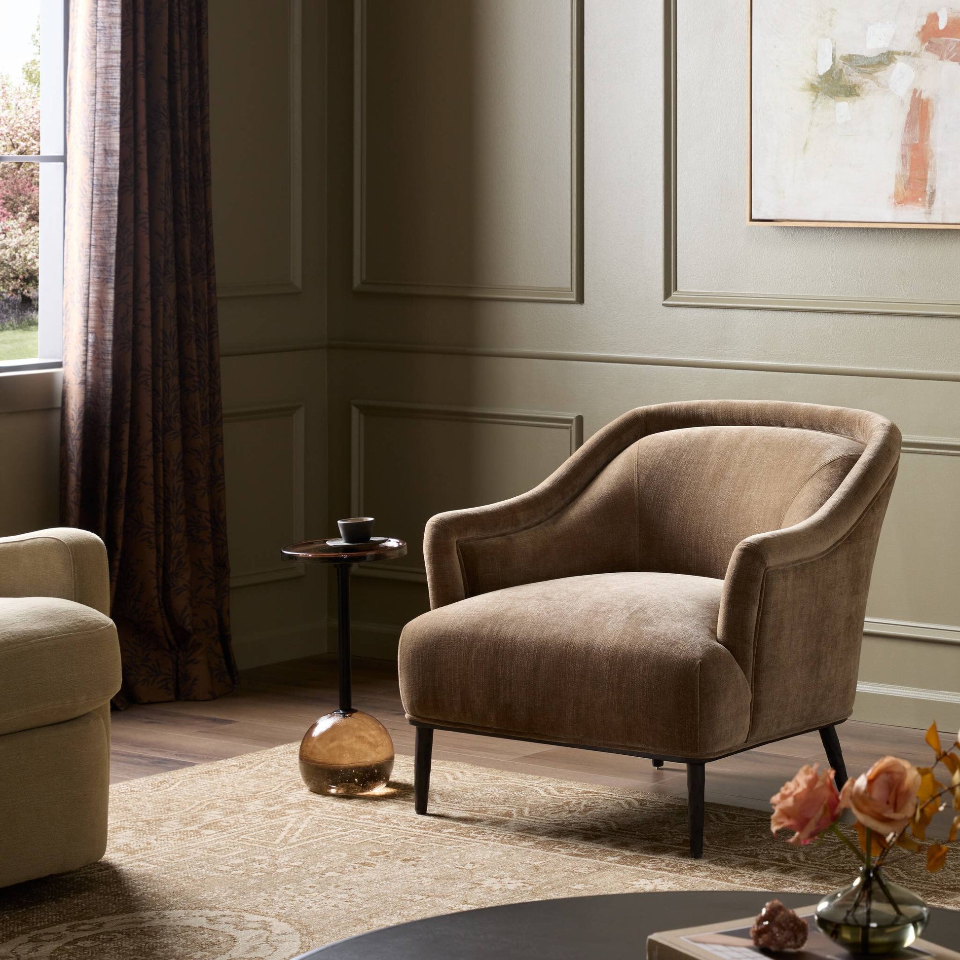 Noel Chair