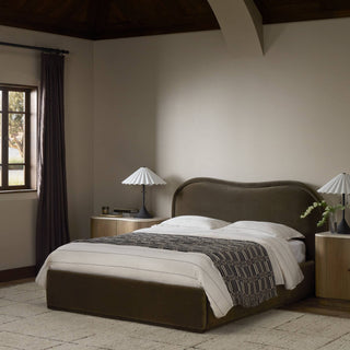 Julia Bed