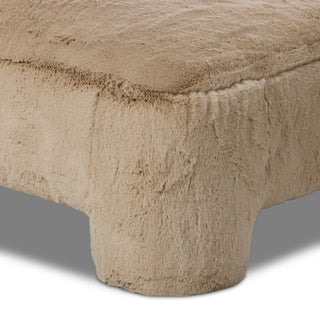 Mingh Chaise