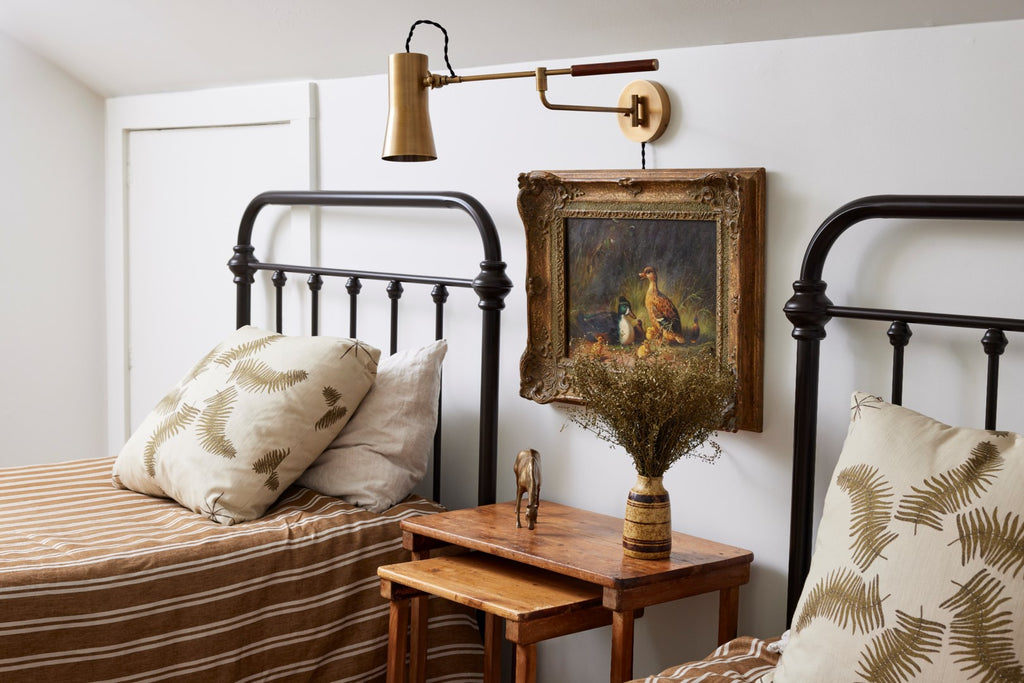 Novel Sconce