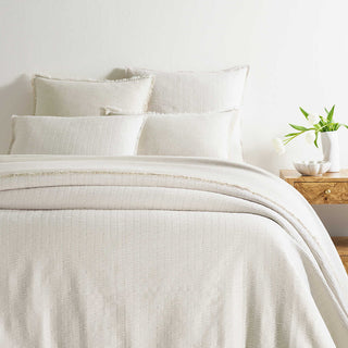 Mary Lou Coverlet, Plaster