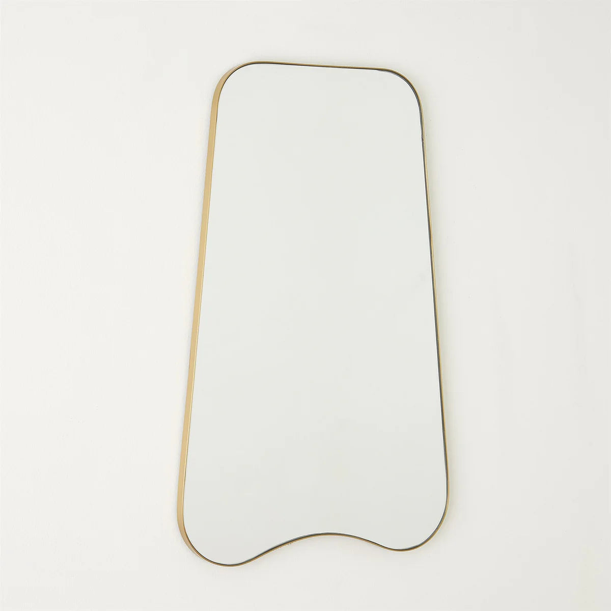 Monty Mirror