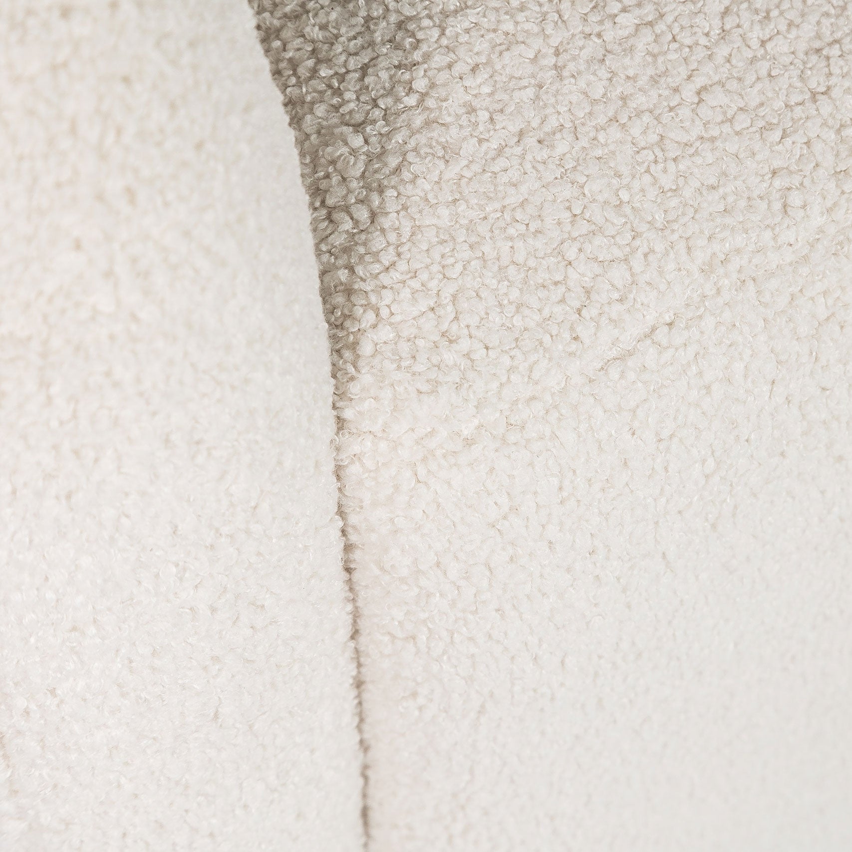 Redge Sofa
