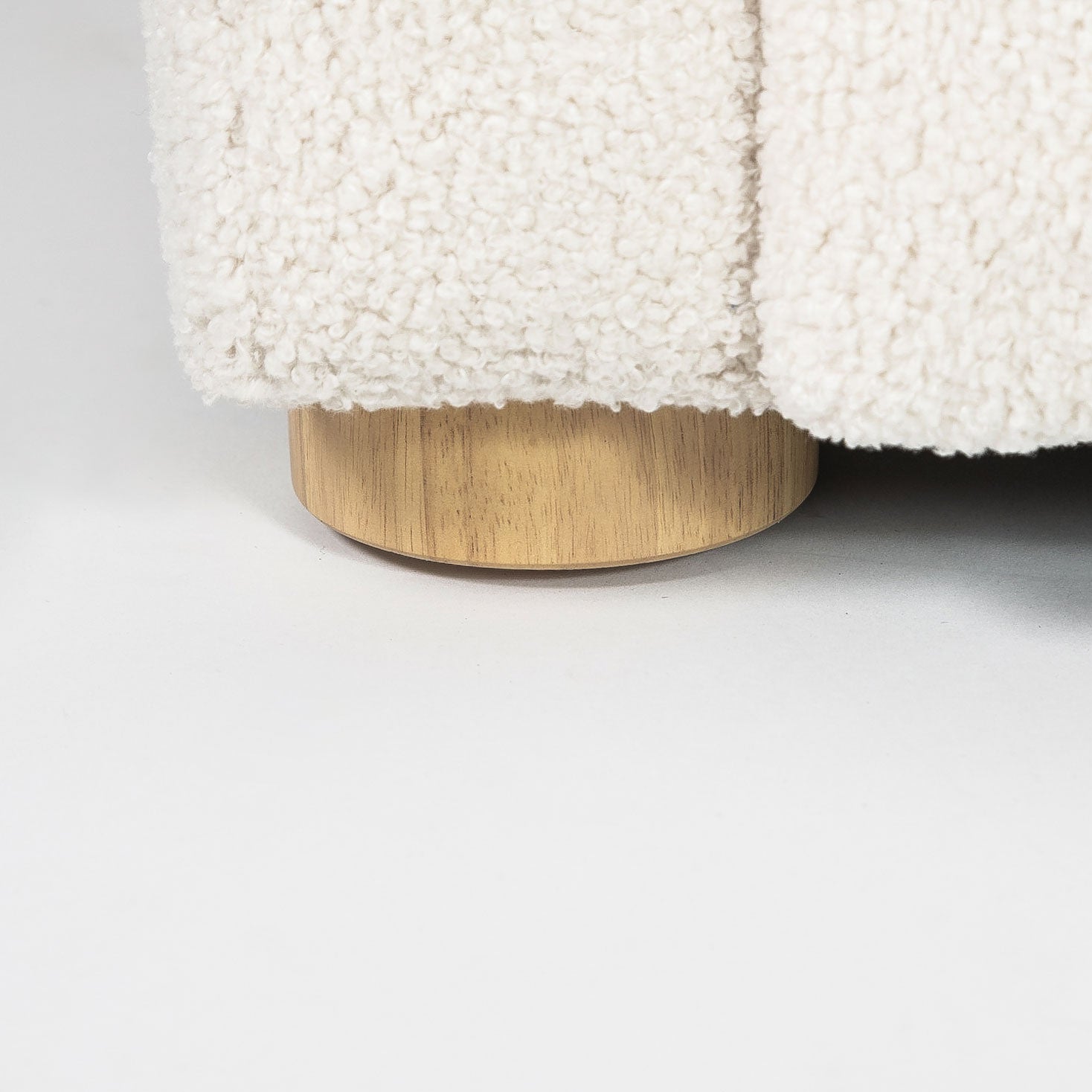 Redge Sofa