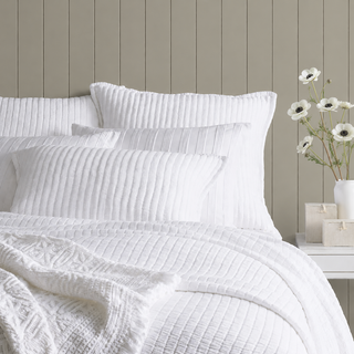 Boyfriend Matelasse Coverlet