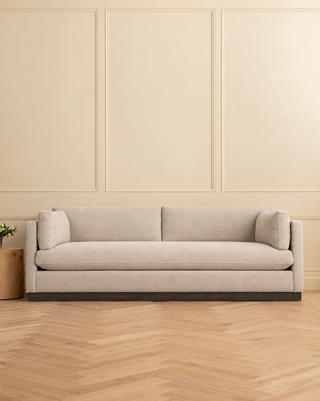 Naomi Sofa