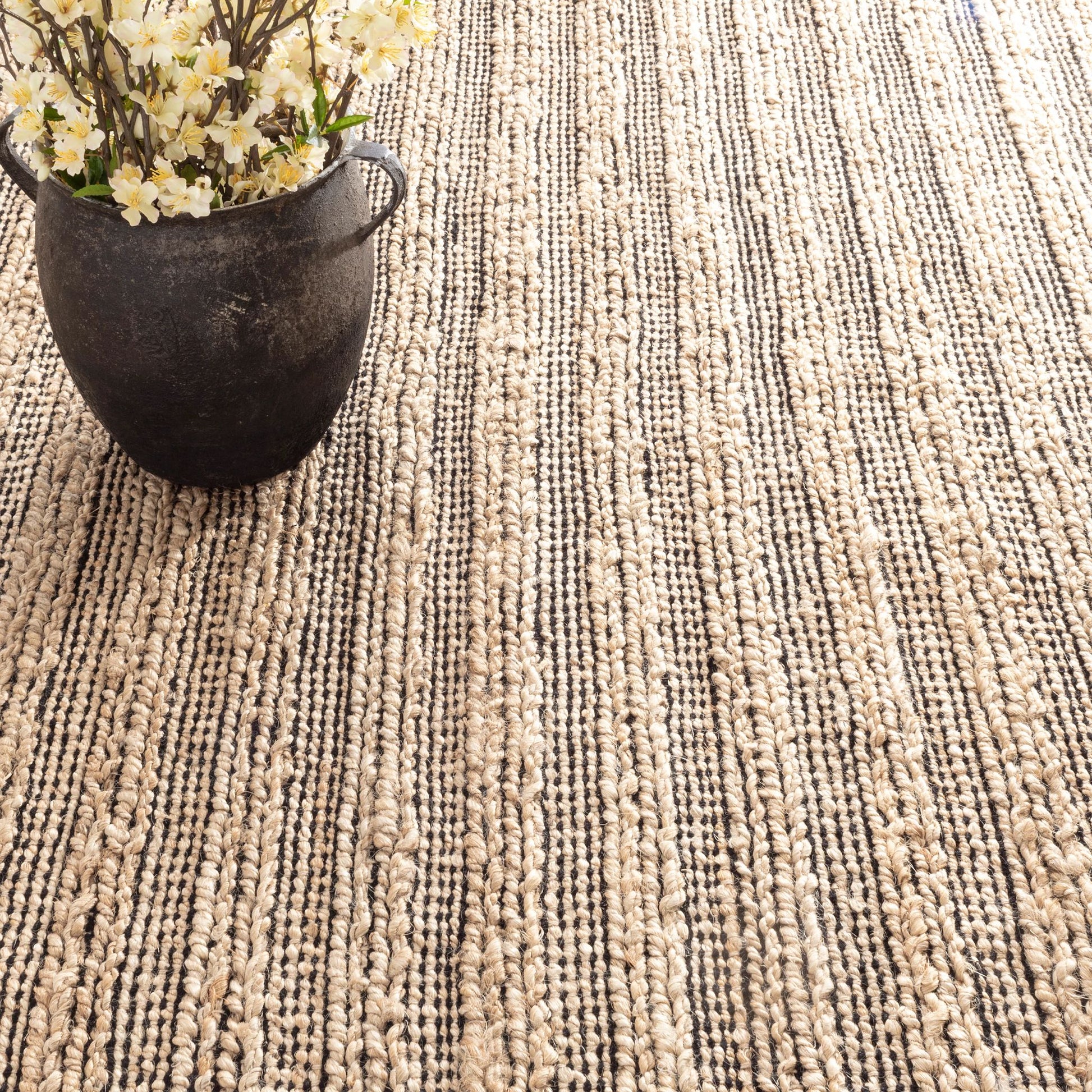 Simba Black Handwoven Jute Rug - DA1016 - 10x14