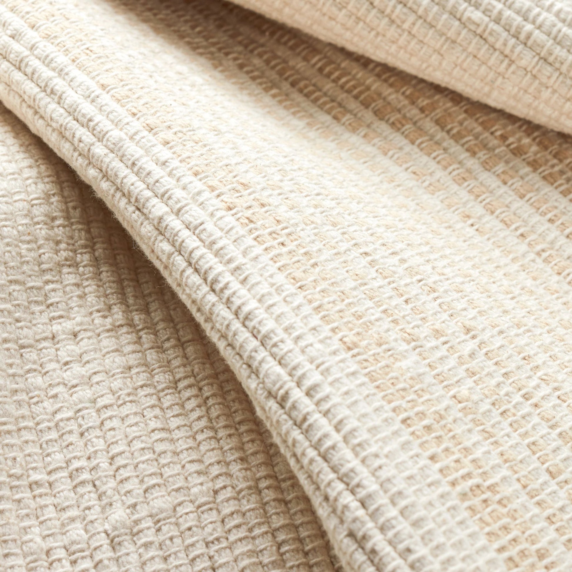 La Mirada Wheat Handwoven Cotton Rug - DA1151 - 10x14