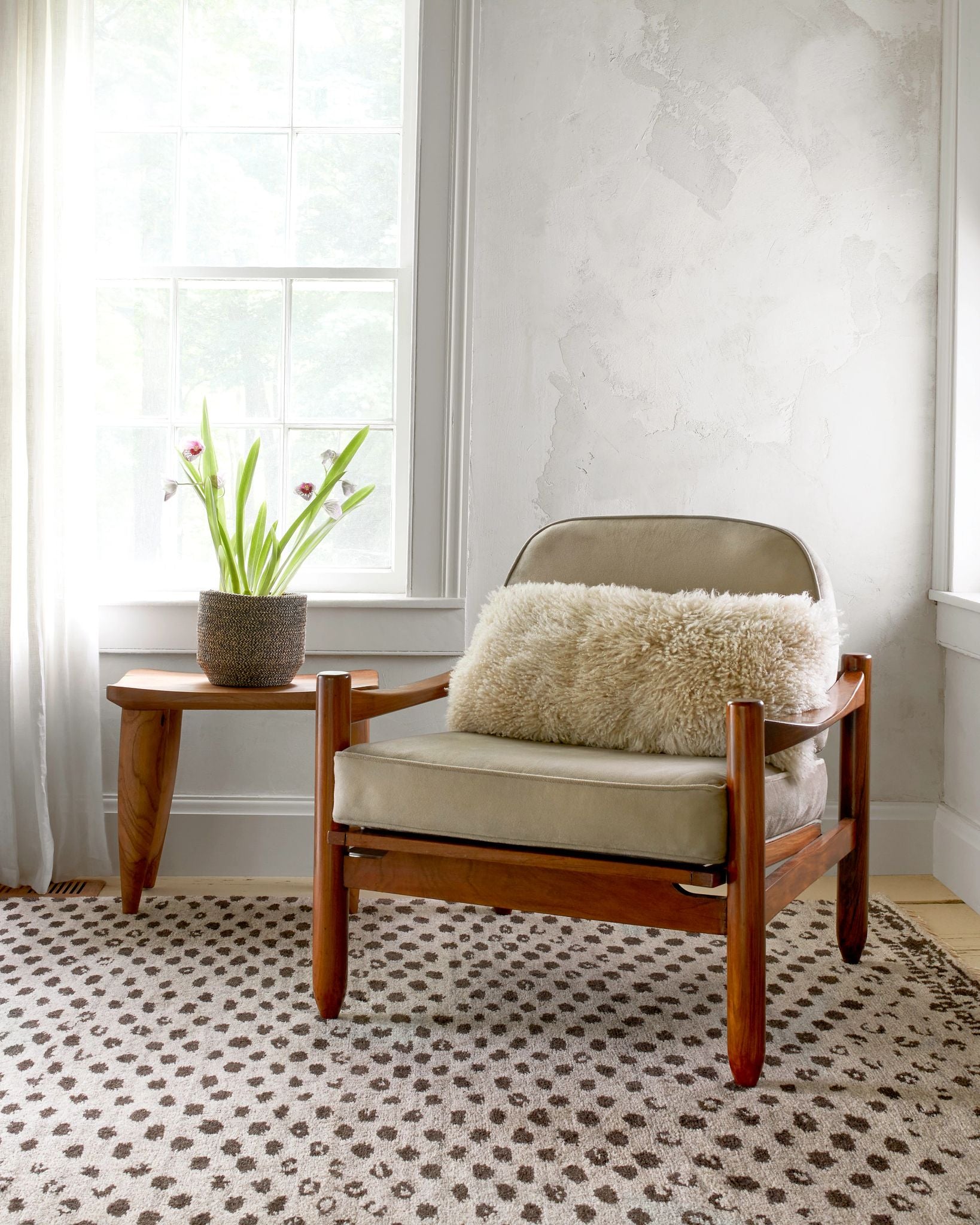 Hugo Hand Knotted Wool Rug - DA128 - 10x14