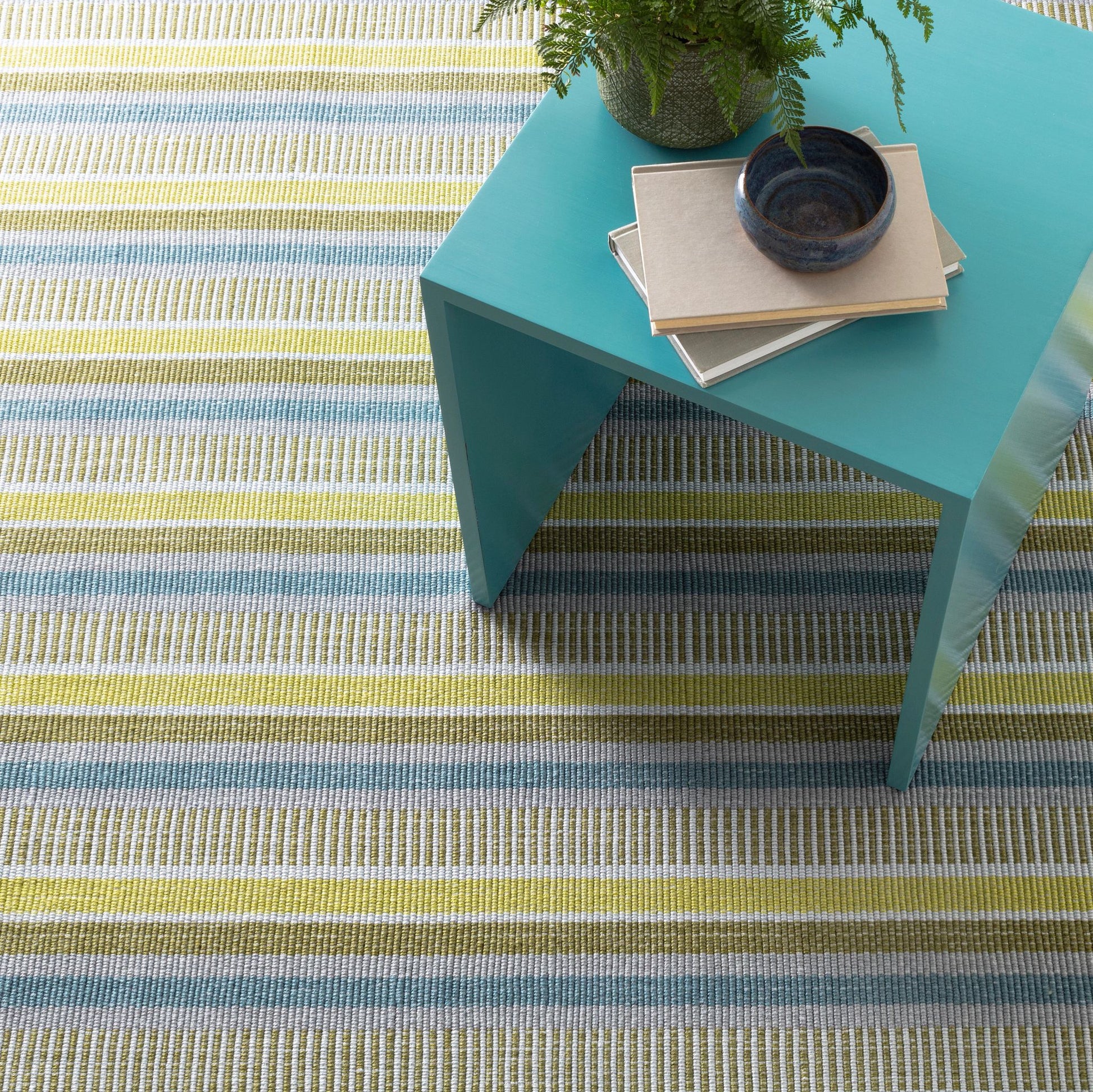 Always Greener Blue/Green Handwoven Indoor/Outdoor Rug - DA1715 - 2x3