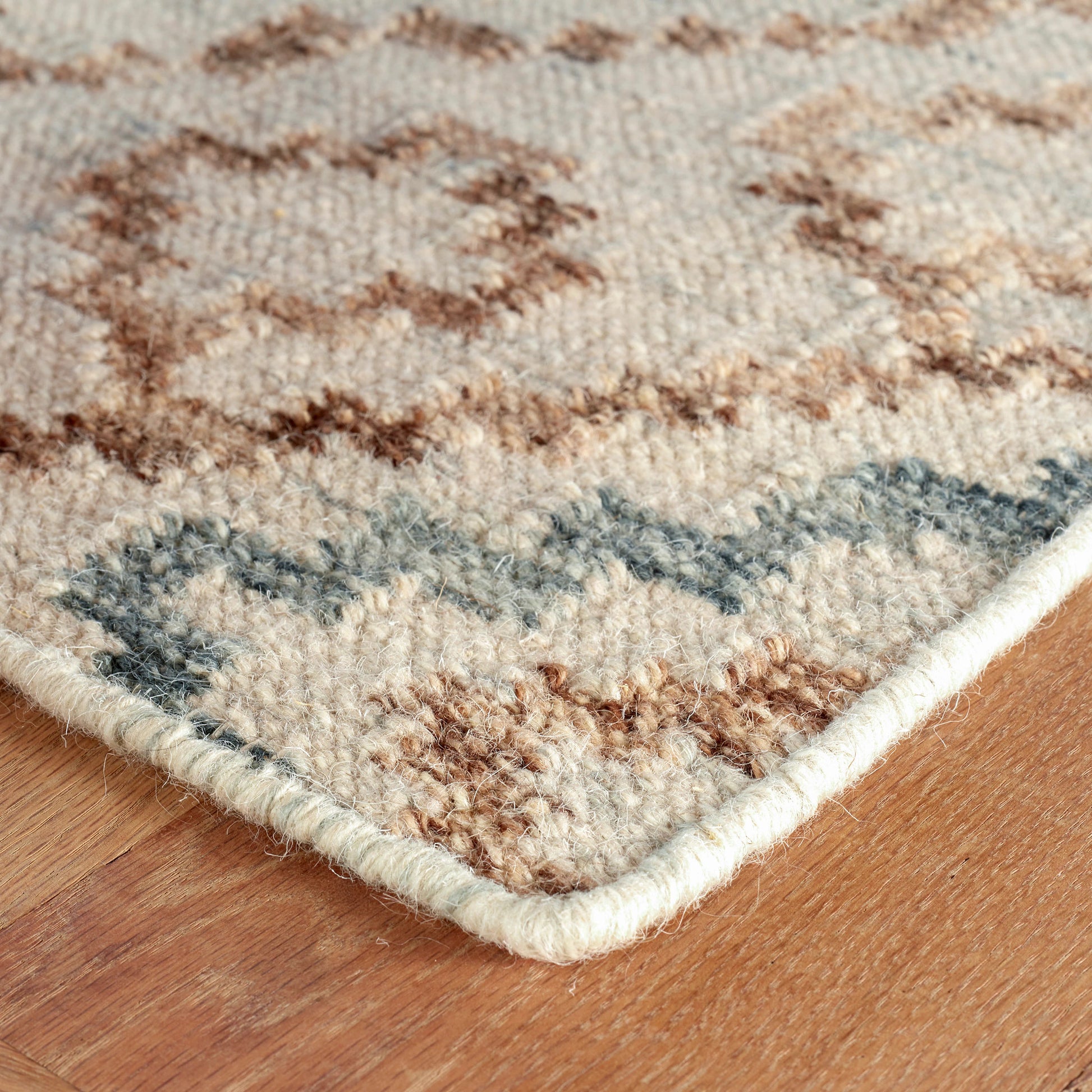Jelly Roll Sky Handwoven Wool Rug - DA1721 - 10x14