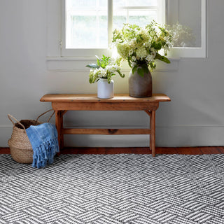 Crisscross Black Handwoven Indoor/Outdoor Rug - DA1907 - 10x14