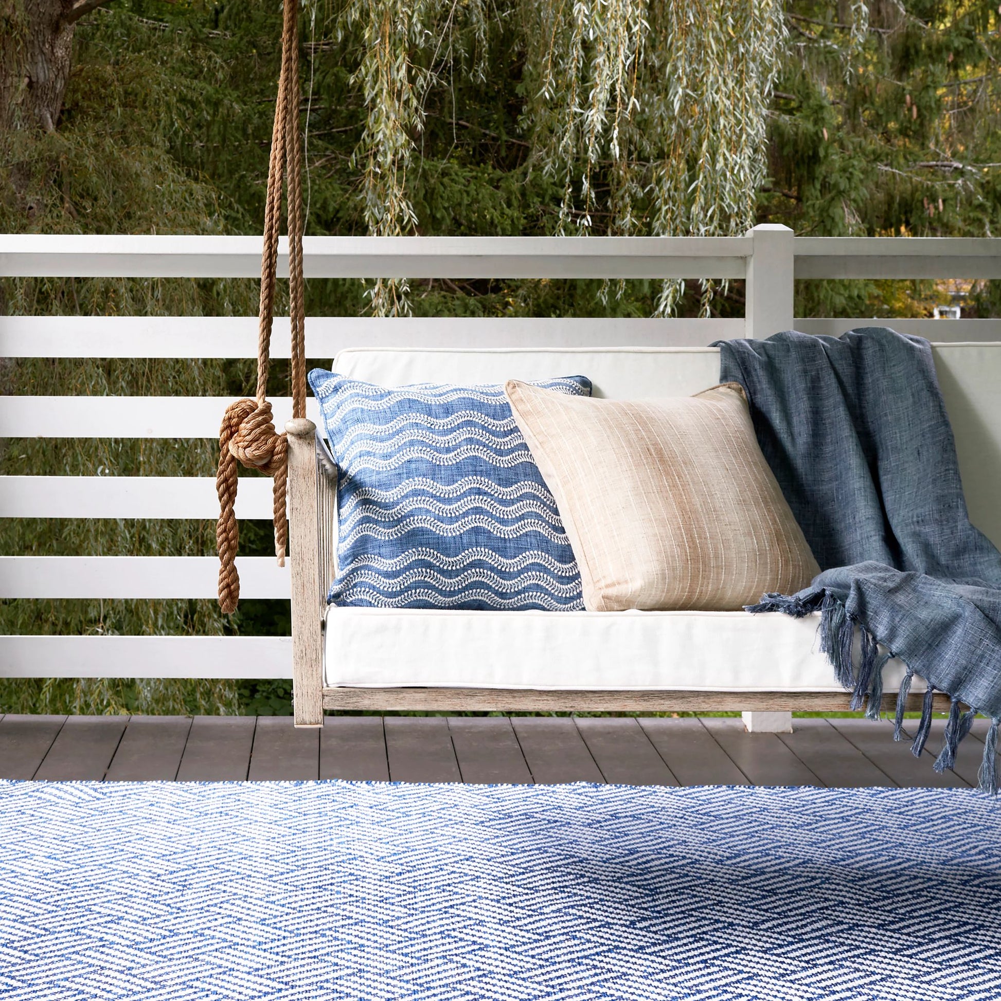 Crisscross Denim Handwoven Indoor/Outdoor Rug - DA1908 - 10x14