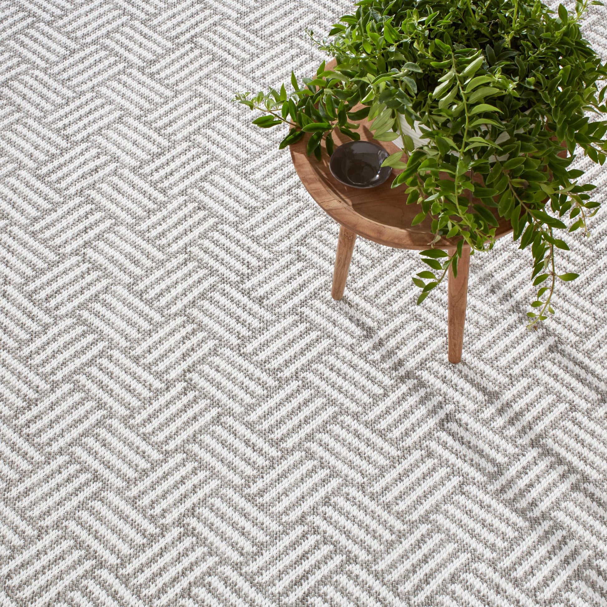 Crisscross Platinum Handwoven Indoor/Outdoor Rug - DA1910 - 10x14