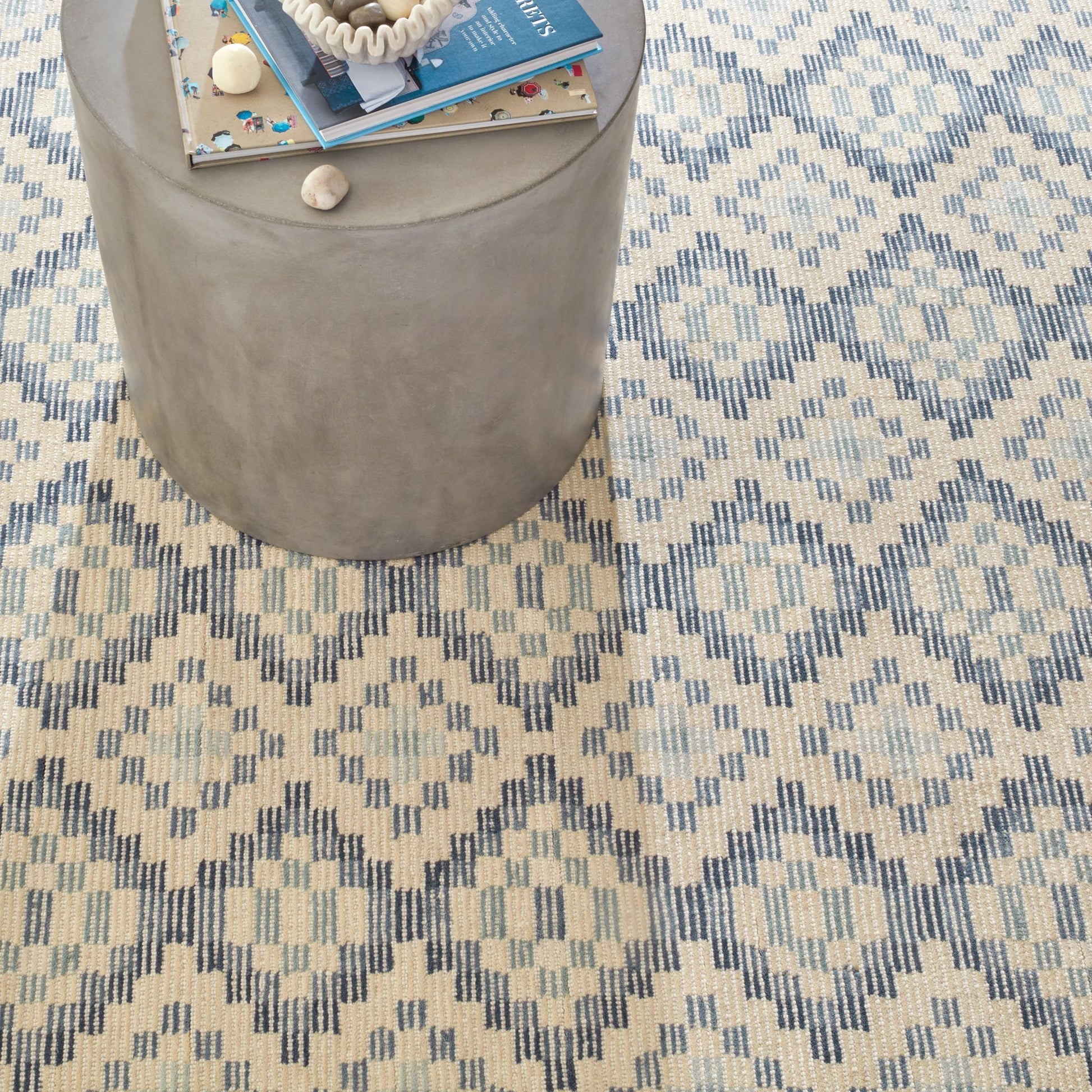 Diamond Cove Blue Hand Tufted Wool Rug - DA1940 - 10x14
