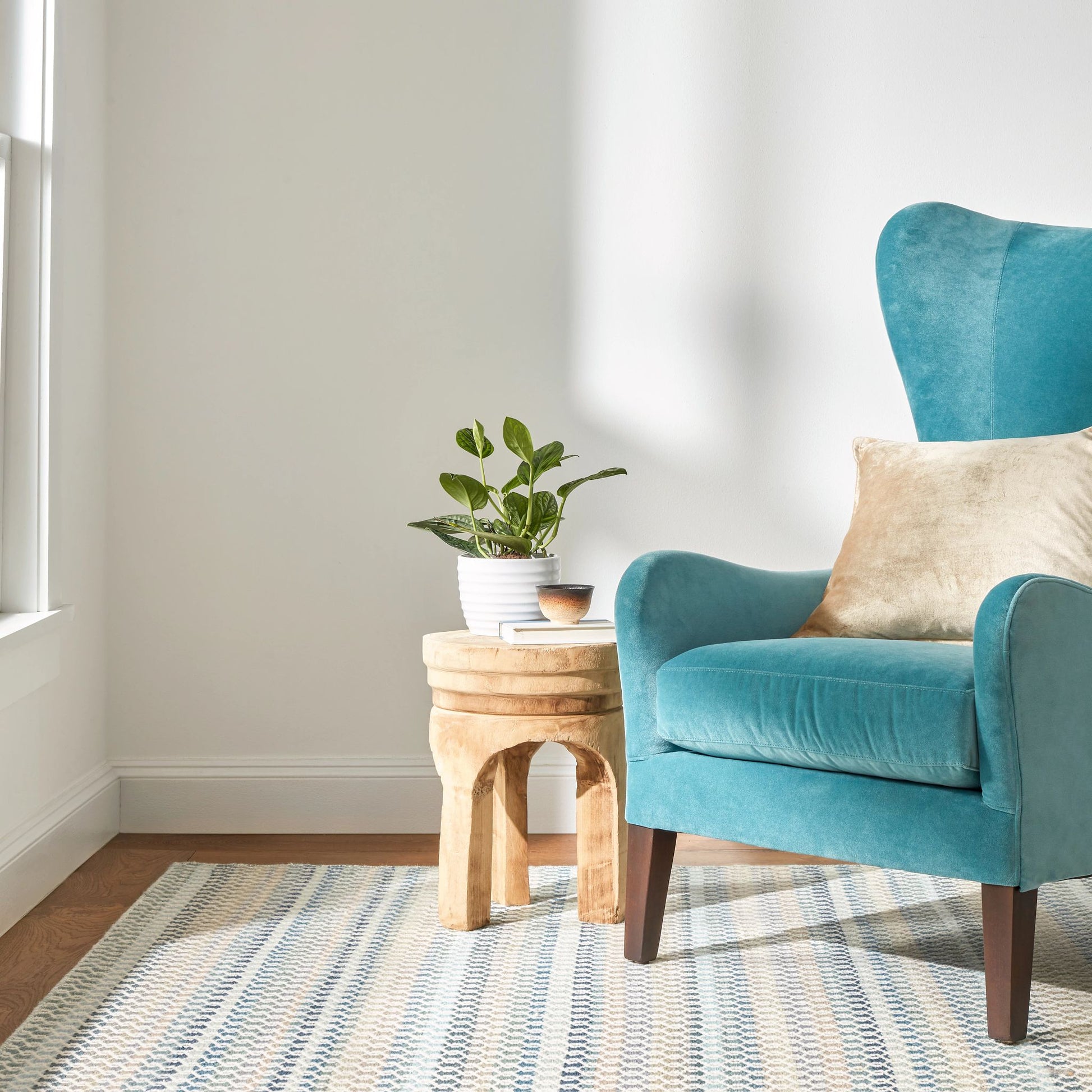 Poppy Blue Handwoven Wool Rug - DA2024 - 10x14