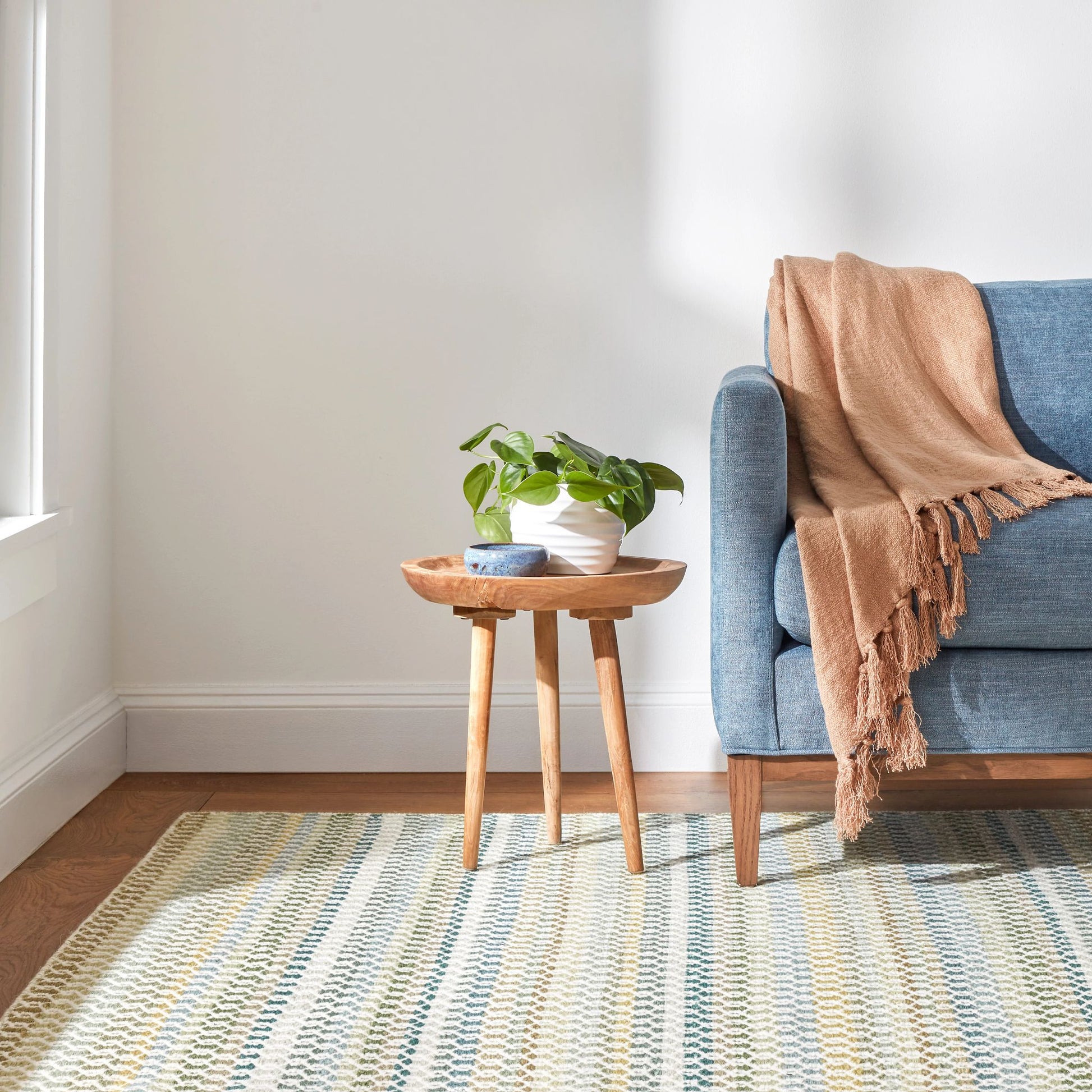 Poppy Moss Handwoven Wool Rug - DA2025 - 10x14