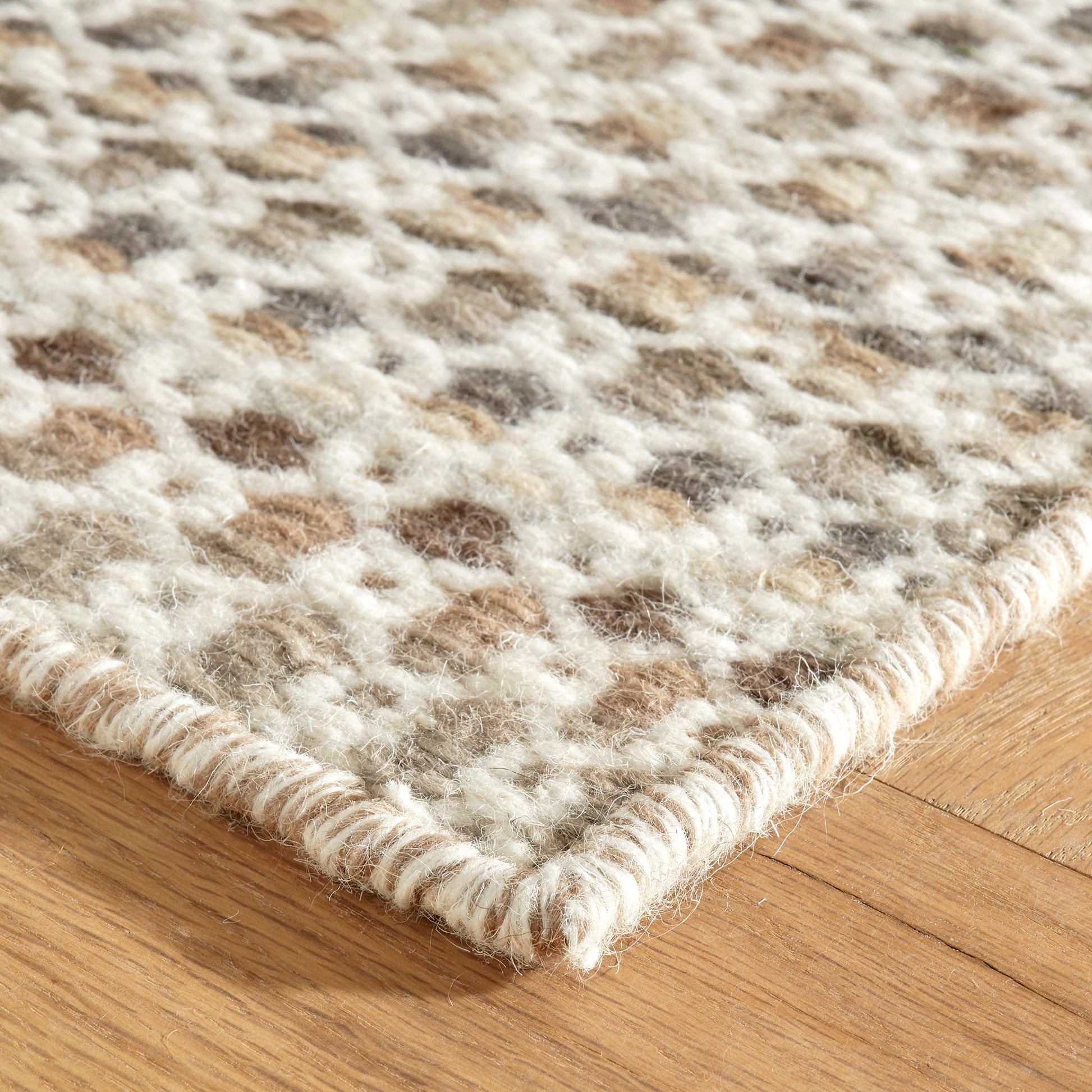 Poppy Natural Handwoven Wool Rug - DA2026 - 10x14