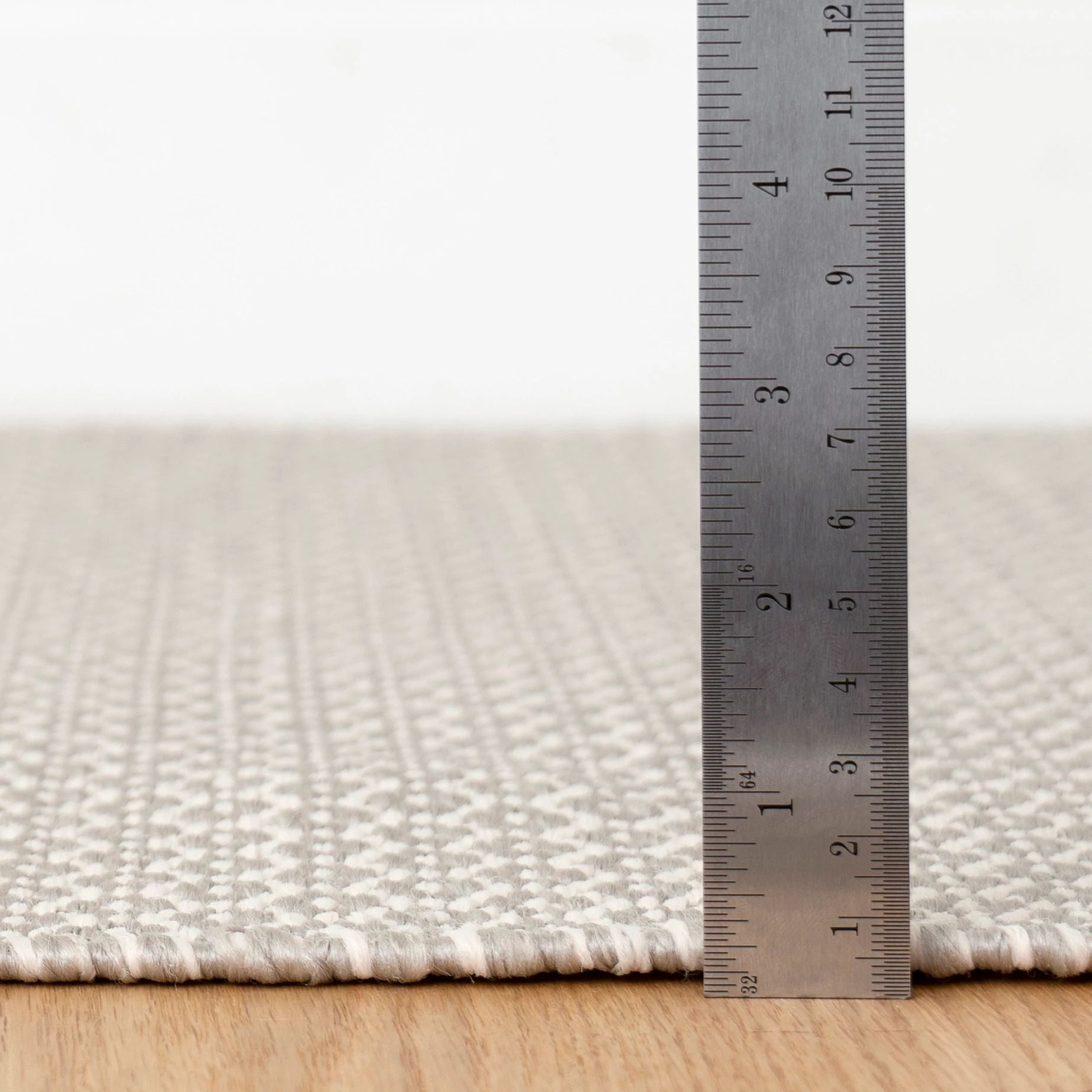 Finn Platinum Handwoven Indoor/Outdoor Rug - DA2144 - 10x14