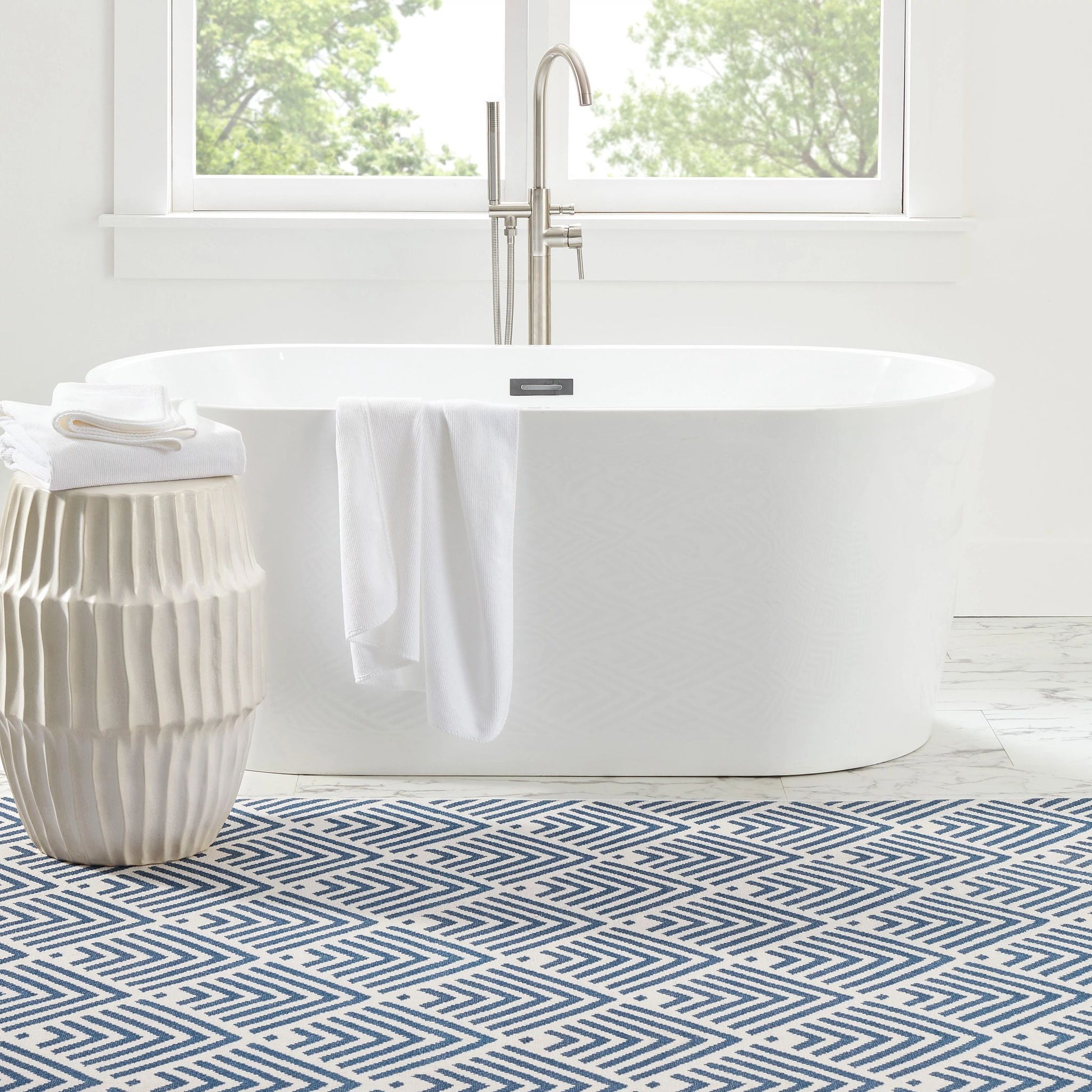 Cleo Navy Machine Washable Rug - DA2168 - 8x10