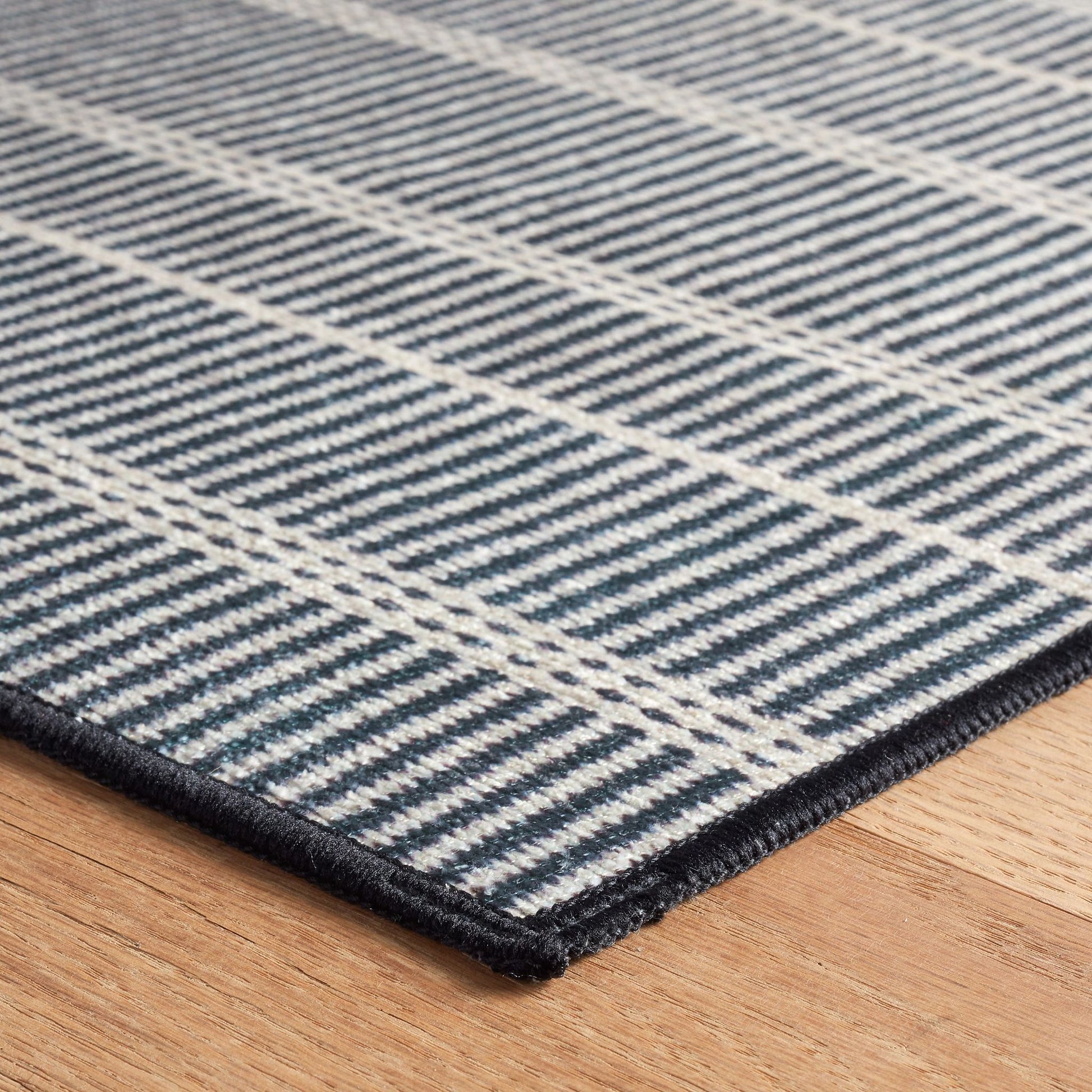 Samson Black Machine Washable Rug - DA2194 - 8x10