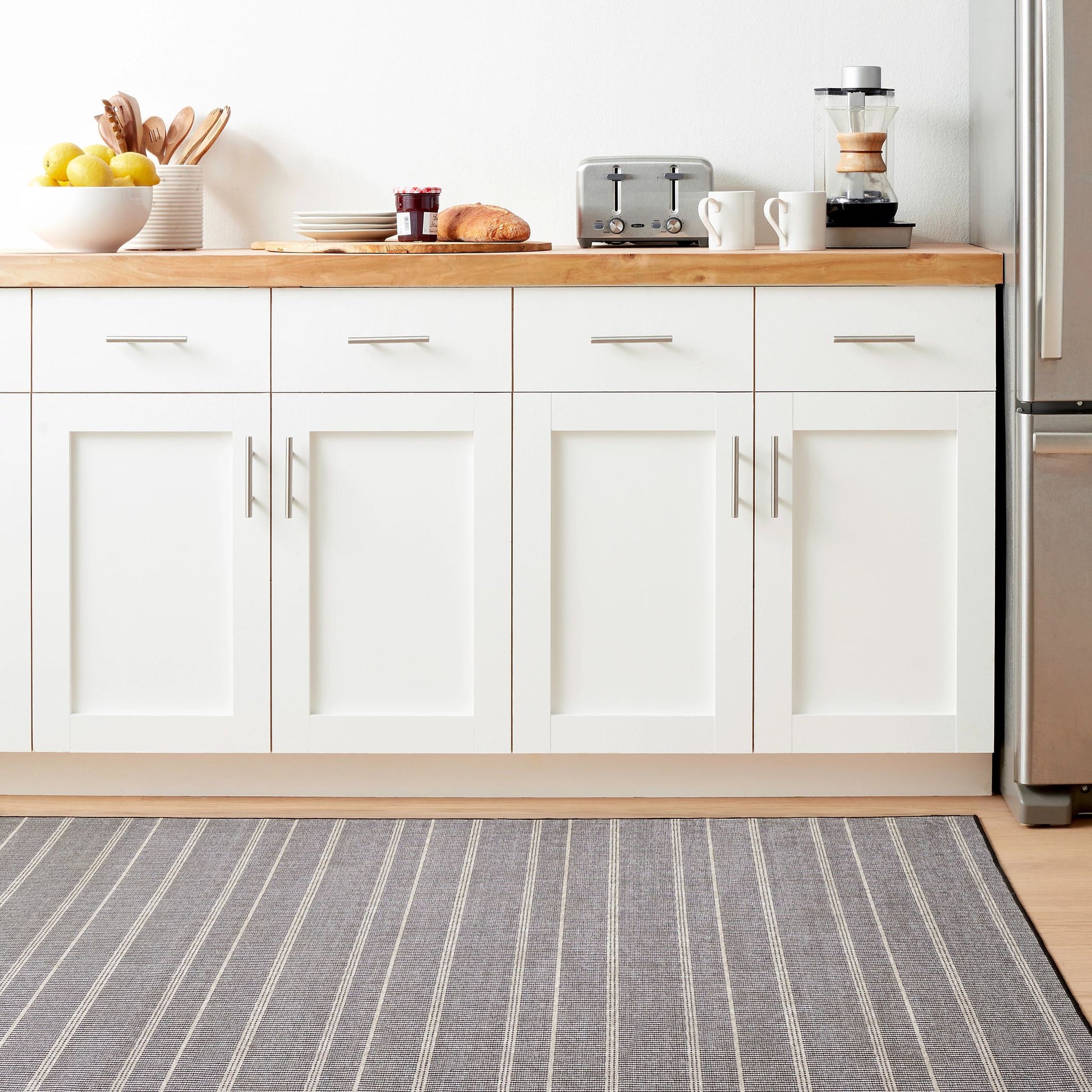 Samson Black Machine Washable Rug - DA2194 - 8x10