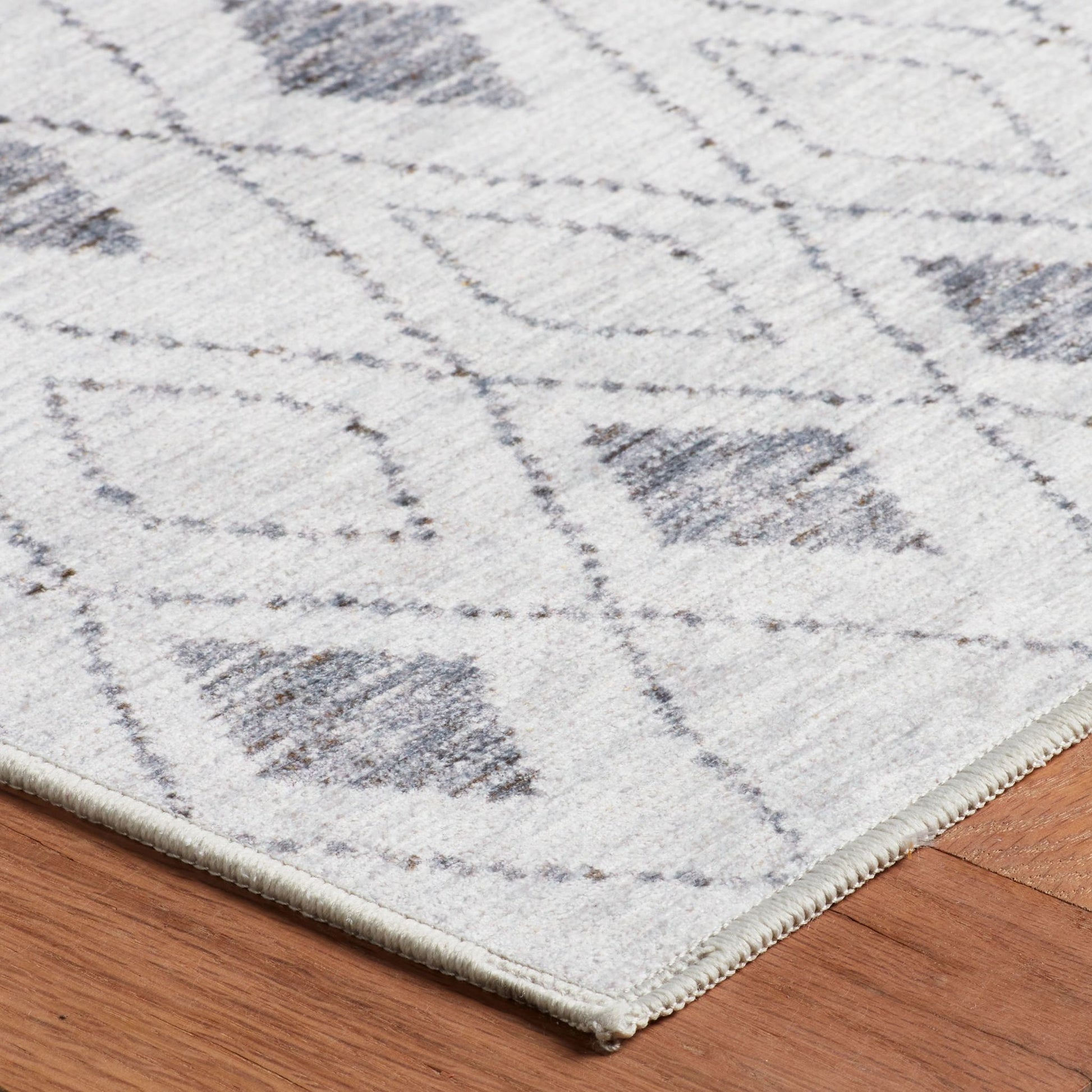 Chandler Ivory Machine Washable Rug - DA2327 - 8x10